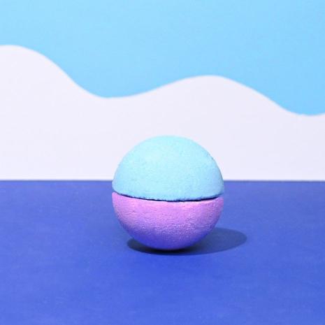 Boule de bain colorée rose et vert pour bain enfant